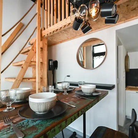 Apartma N'poznam Zupa Апартаменты Любляна