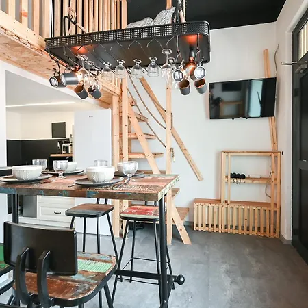 Apartma N'poznam Zupa * Ljubljana