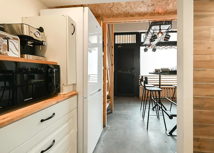 Apartma N'poznam Zupa Daire *